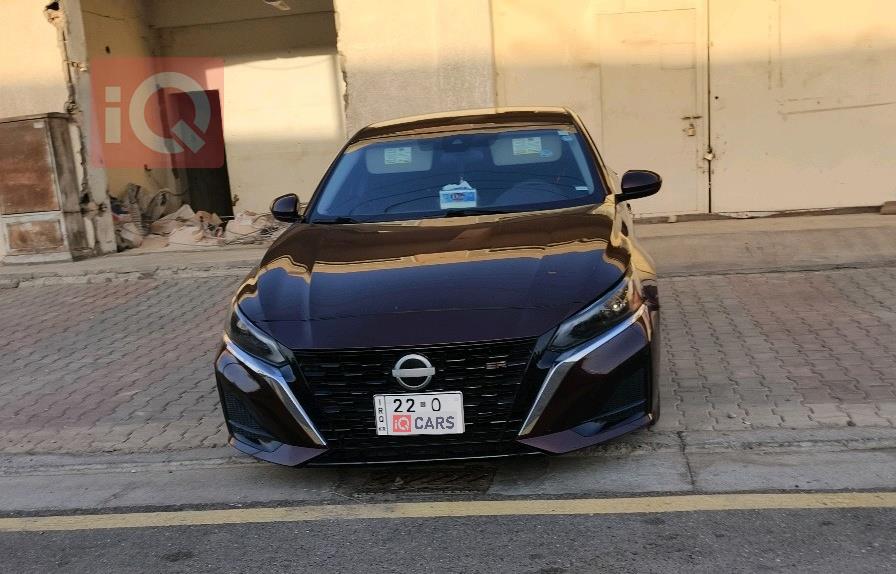 نیسان ئەلتیما